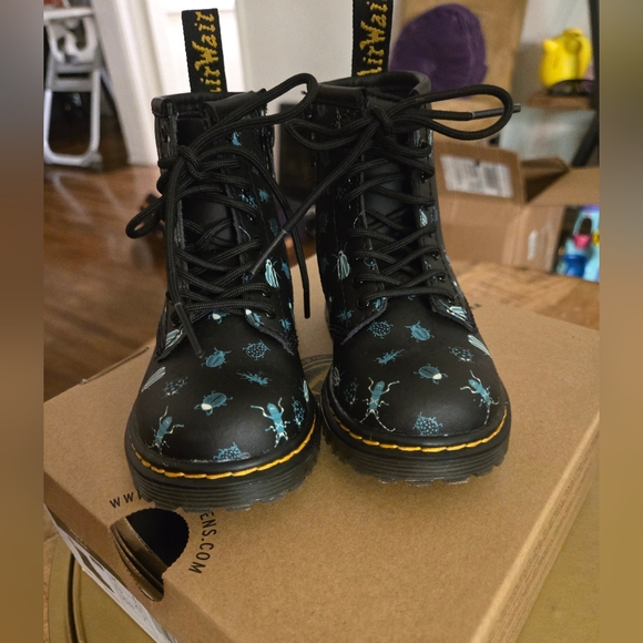 Dr. Martens Black and Blue Women's Boots - Picture 2 of 4